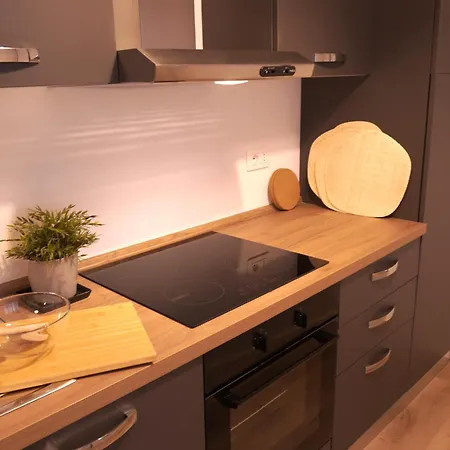 Apartman Sonnino Portello - At Your Place *